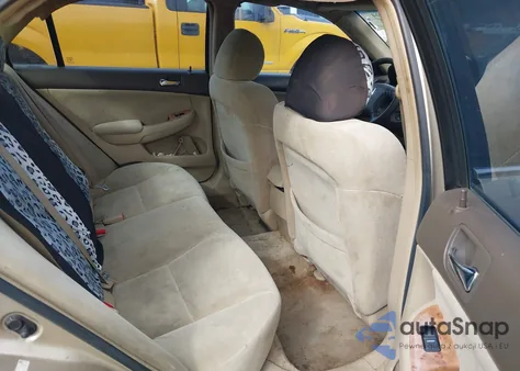 2005 Honda Accord 2.4 Ex z USA, uszkodzony, nr VIN 1HGCM567X5A178228